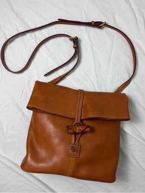 Dooney Florentine Toggle Crossbody $398 Retail - Like New